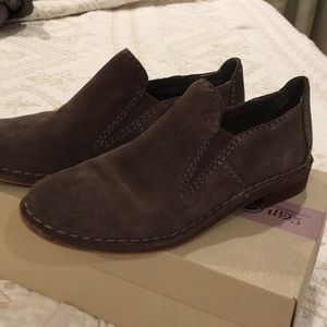 Taupe suede clarks